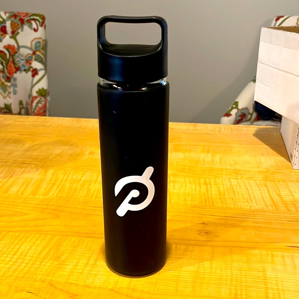 Peloton, glass, water‎ bottle